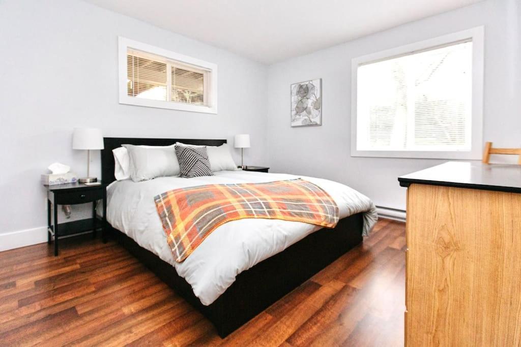 Esquimalt Lagoon Life Appartement Victoria Buitenkant foto